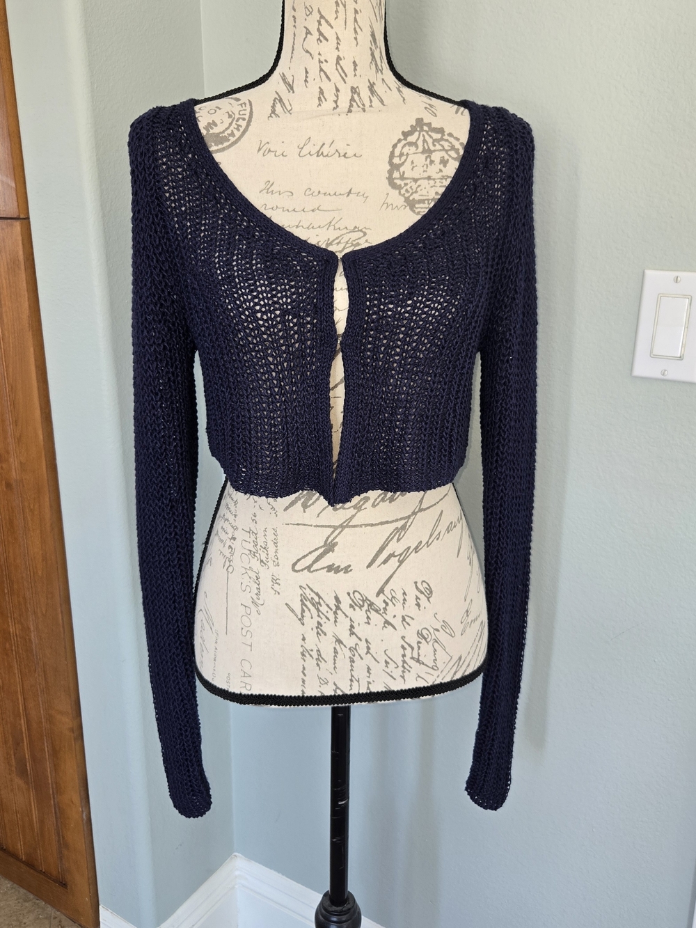 La Hearts Navy Cropped Open-Knit Cardigan - Picture 2 of 9